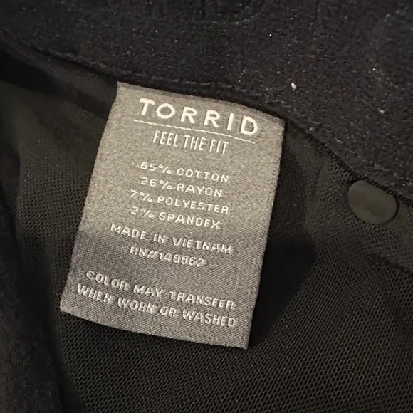 Torrid Black Skinny Jeans for Women - Picture 4 of 6